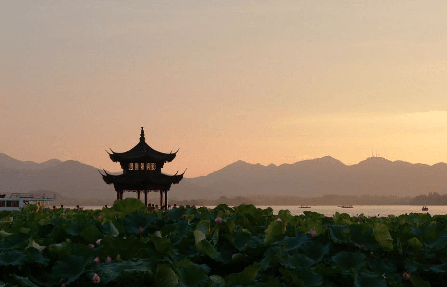 США: Пелоси в Лаврах&nbsp;Герострата